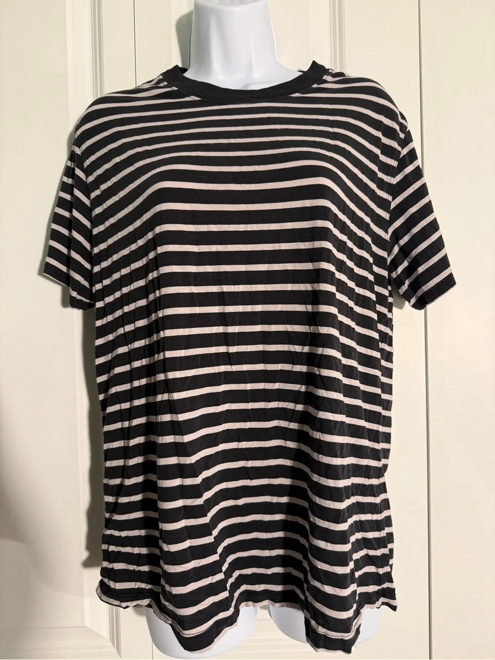 lululemon athletica Black and Cream Striped Short Sleeve Tee
